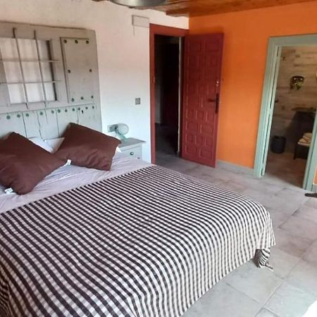 בית הארחה לס מחאדס 	Casa Del Abuelo Pedro מראה חיצוני תמונה